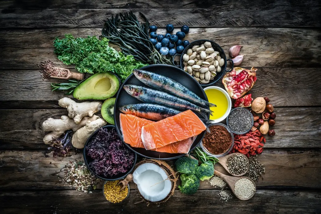 Риба, зеленчуци, ядки, подправки